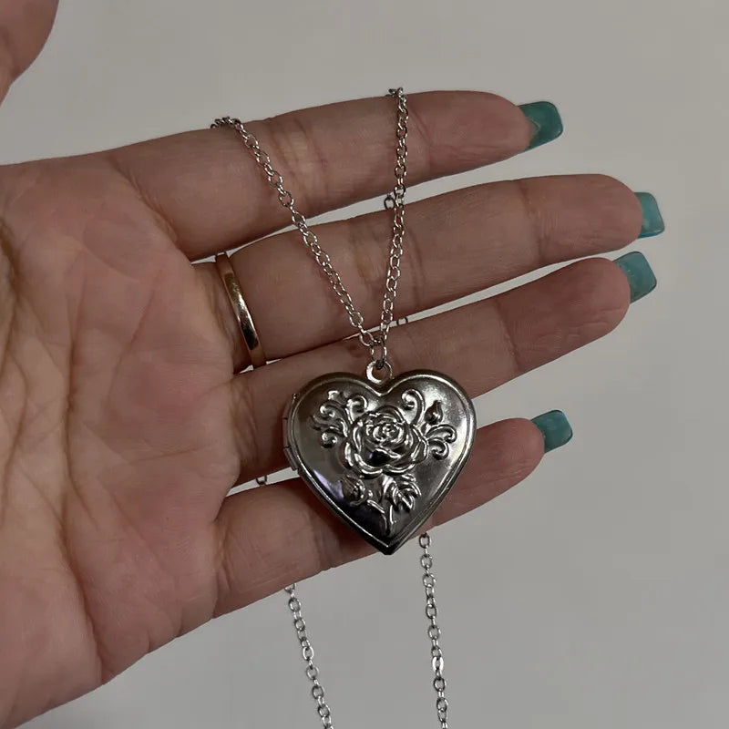 Silber Farbe Liebe Herz Foto Rahmen Anhänger Halskette Für Frauen ICH Liebe Dich Blumenmuster Herz Öffnende Medaillon Halskette Schmuck