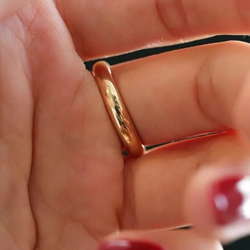 Lichtechter, feiner, 4 mm runder, 18 Karat goldener Ring für Damen und Herren, einfacher Ehering, Geschenkschmuck für Liebhaberpaare