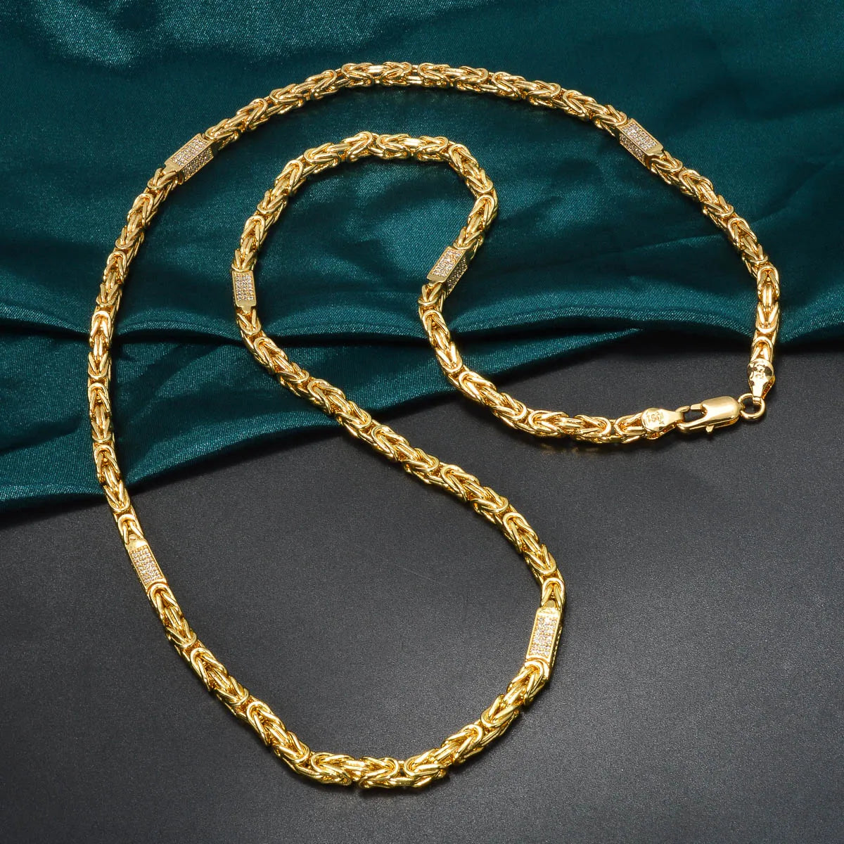 Neue Geometrische Kristall Halskette für Frauen Chic 18k Gold Überzogene Metall Halsband Schlüsselbein kette Weibliche Exquisite Schmuck Heißer verkauf