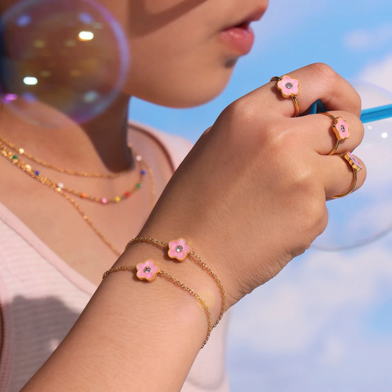 Kinderaccessoires Rosa Blume Zirkon Anhänger Gedrehte Kette Halskette Ohrringe Armband Ring Edelstahl Wasserdicht Geschenk