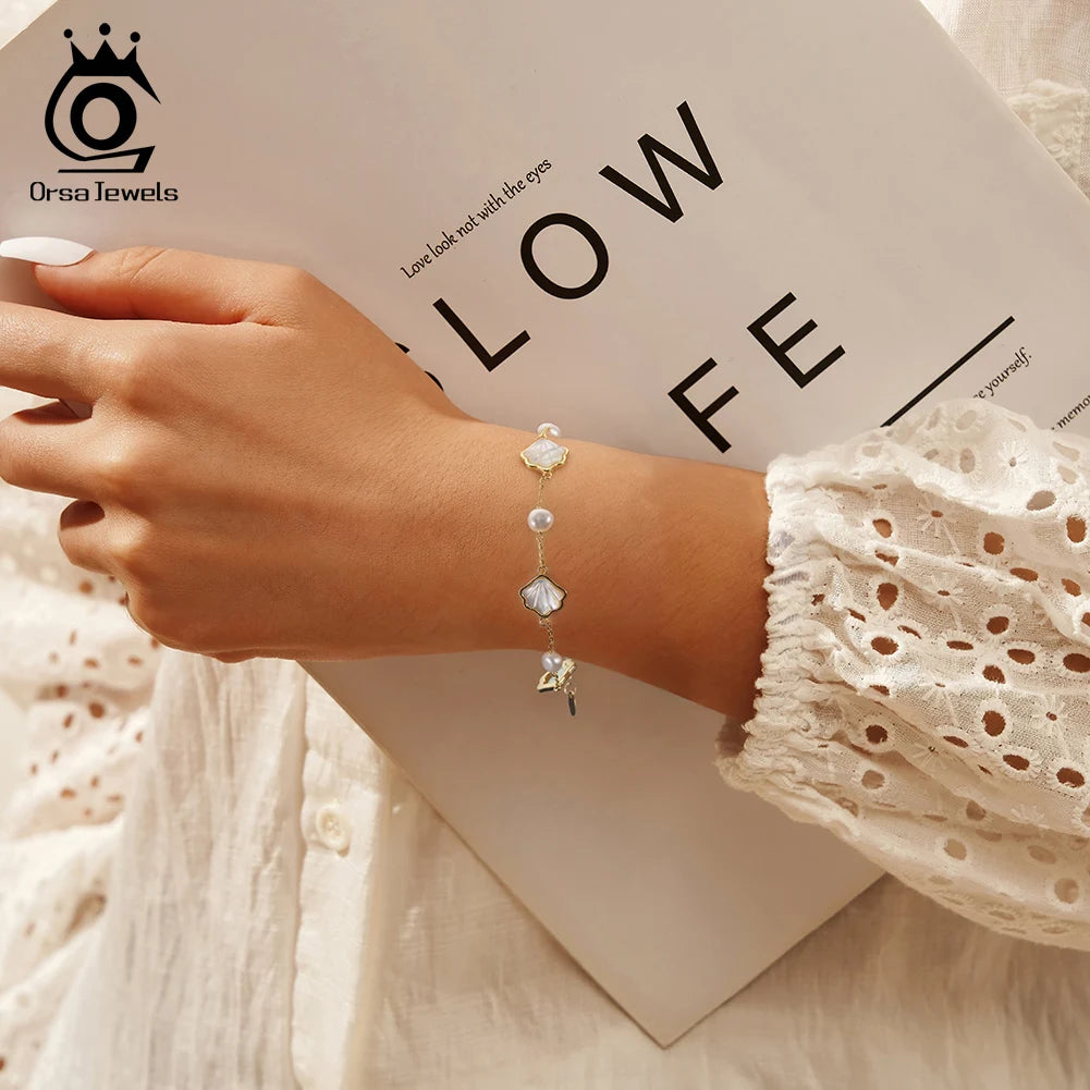 ORSA JEWELS Neues 925er Silber, heißer Verkauf, Muschel-Sommerschmuck-Set, Muschelperle, Charm-Armband, Kette, exquisites Geschenk für Damen, GPB41