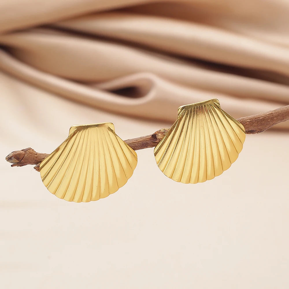 Fächerförmige Muschel-Ohrstecker aus Edelstahl für Damen, 2025, Nischendesign, Sommer, Strand, Party, Ohrringe, Edelstahl, Goldfarbe