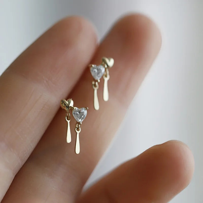 Koreanische Nette Ohr Piercing Wasser Tropfen Ohrringe für Frauen Kristall Kurze Quaste Hypoallergen Weibliche Ohrringe Partei Schmuck Brincos