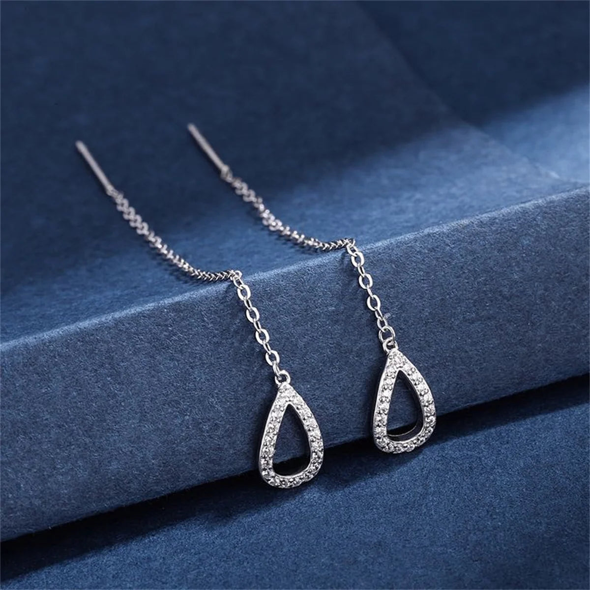 Einfache Gold Farbe Wasser Tropfen Lange Quaste Ohrringe Für Frauen Koreanische Mode Strass Waterdrop Ohr Linie Baumeln Ohrring Schmuck