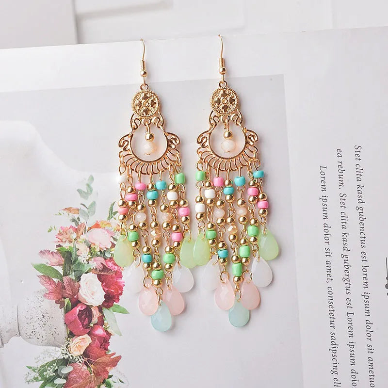 Böhmische lange Acryl-Wassertropfen-Quasten-Ohrringe für Frauen, ethnische mehrfarbige Perlen, Tropfenöl, handgefertigte baumelnde Ohrringe, Boho-Schmuck