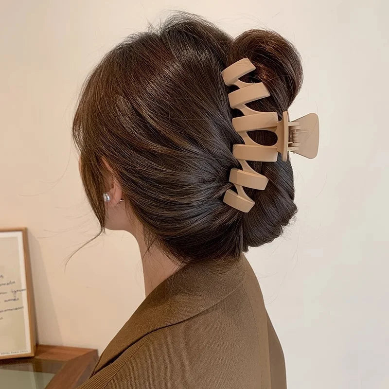 Mode Koreanische Einfarbig Acryl Welle Haar Krallen für Frauen Einfache Haar Clip Hohe Qualität Täglichen Haar Zubehör Mädchen Geschenk