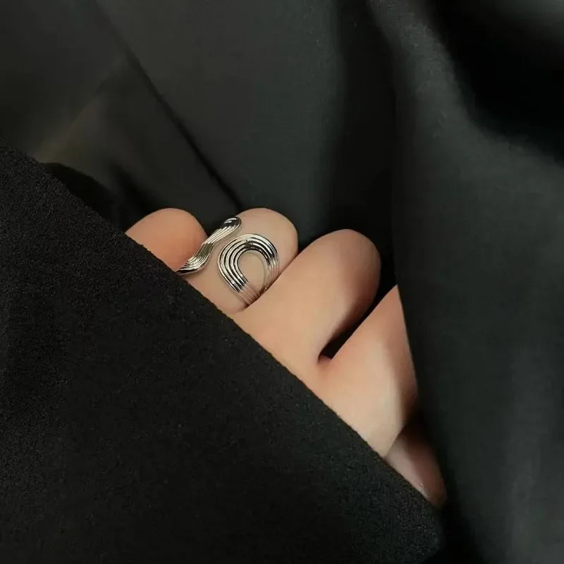 Edelstahl-Ring, neues Design, metallischer Schmuck, doppellagig, S-förmige Öffnung, trendiger Ring, Geschenk für Männer, Paarringe Alem