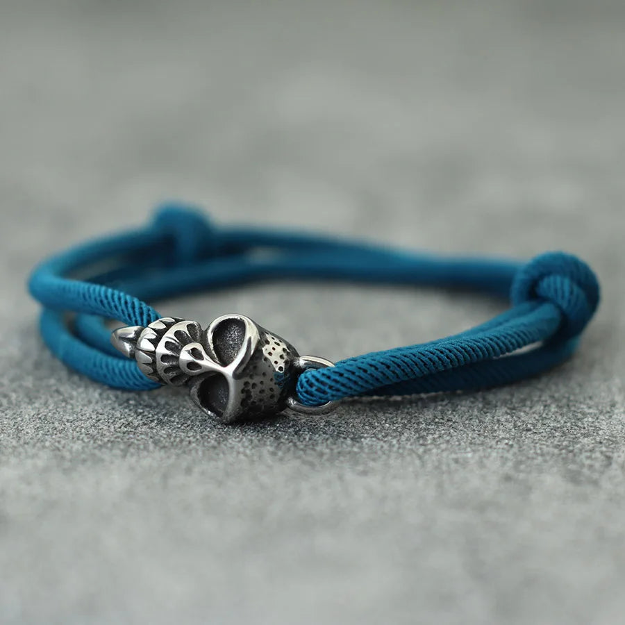 Neues Gothic-Schädel-Armband für Männer, handgefertigt, verschiebbar, verstellbar, dünne Schnur, einfacher Haken, nautisches Skelett-Armband, Pulseria