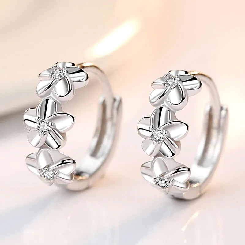 Top Sale Nadelohrringe aus 925er-Sterlingsilber für Damen, Hochzeit, modisch, hochwertiger Schmuck, Kristall-Zirkon-Blume, niedlicher Ohrstecker