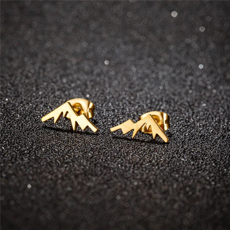 Lässige Mode Edelstahl Mountain Peak Ohrstecker für Frauen Mädchen Klassische Geographie Ohr Piercing Schmuck Wanderer Geschenke