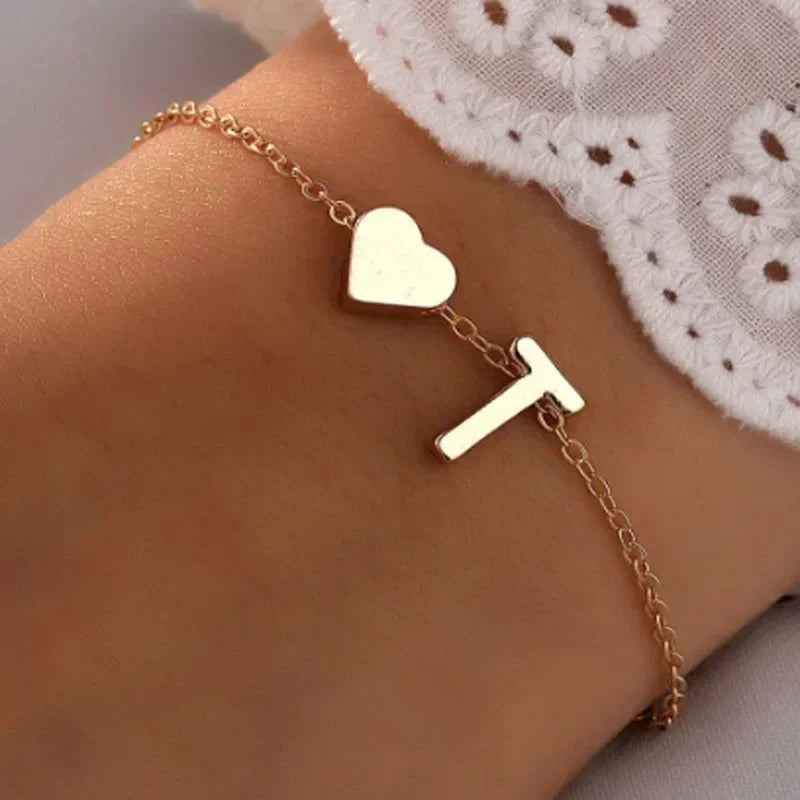 26 englische Anfangsbuchstaben-Armbänder für Liebhaber, Männer und Frauen, 2025, neue einfache DIY-Armbänder mit personalisiertem Namen, Legierung, Schmuck