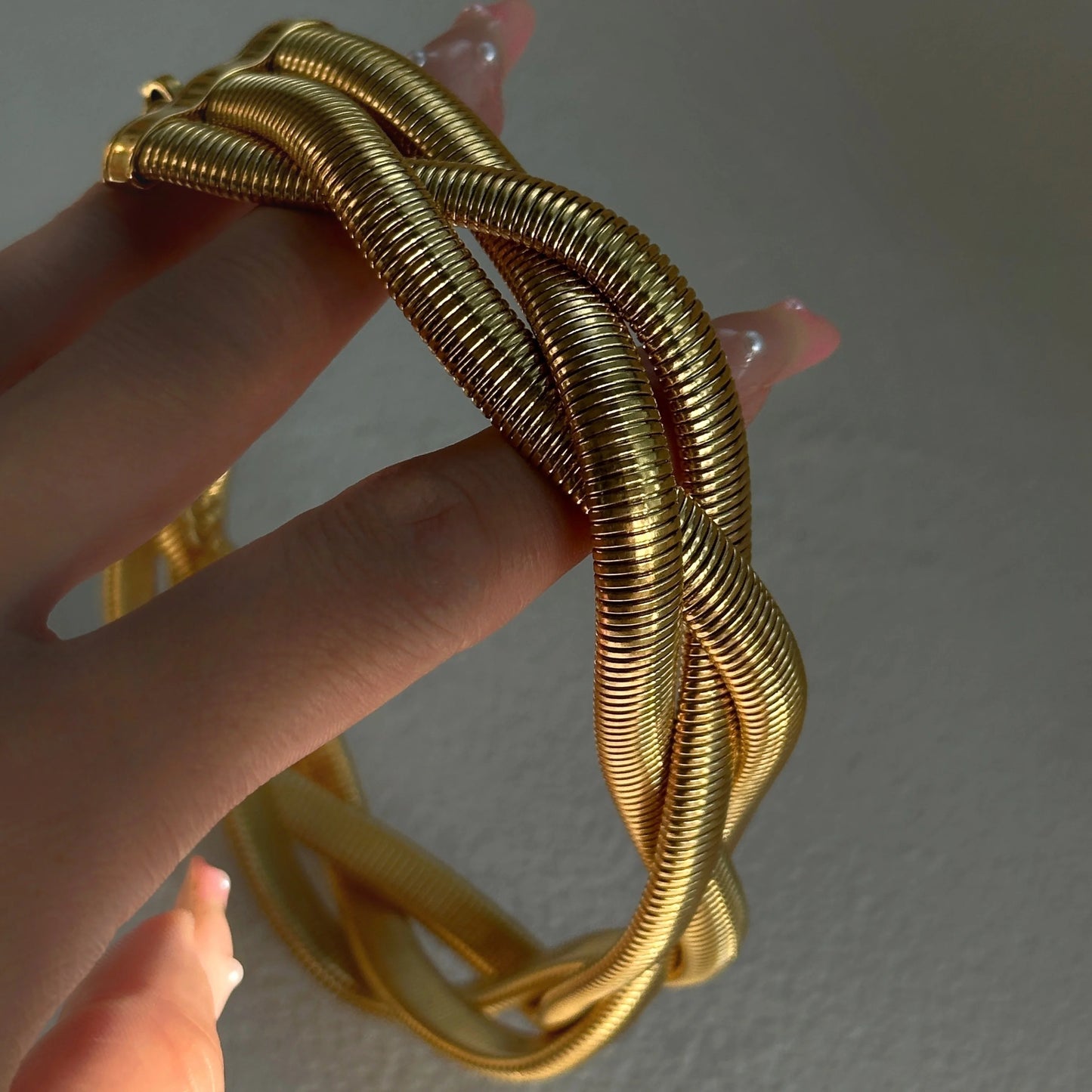 DASEIN 2025 Neue 18 Karat vergoldete Eden Dreischichtige gewebte Halsband-Halskette, anlaufgeschützter Edelstahlschmuck für Damen und Herren