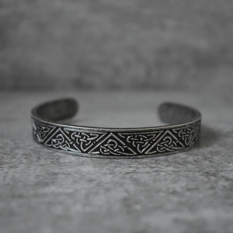Punk Retro Nordic Viking Rune Armband für Männer Frauen Edelstahl Armband Mode Amulett Schmuck Geschenk Großhandel