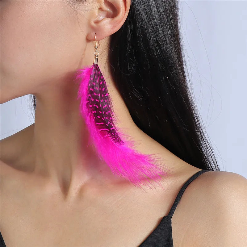 Aihua moderne große Feder Quaste Ohrringe für Frauen Vintage lange übertriebene Zigeuner Feder Ohrringe Party Schmuck Accessoire