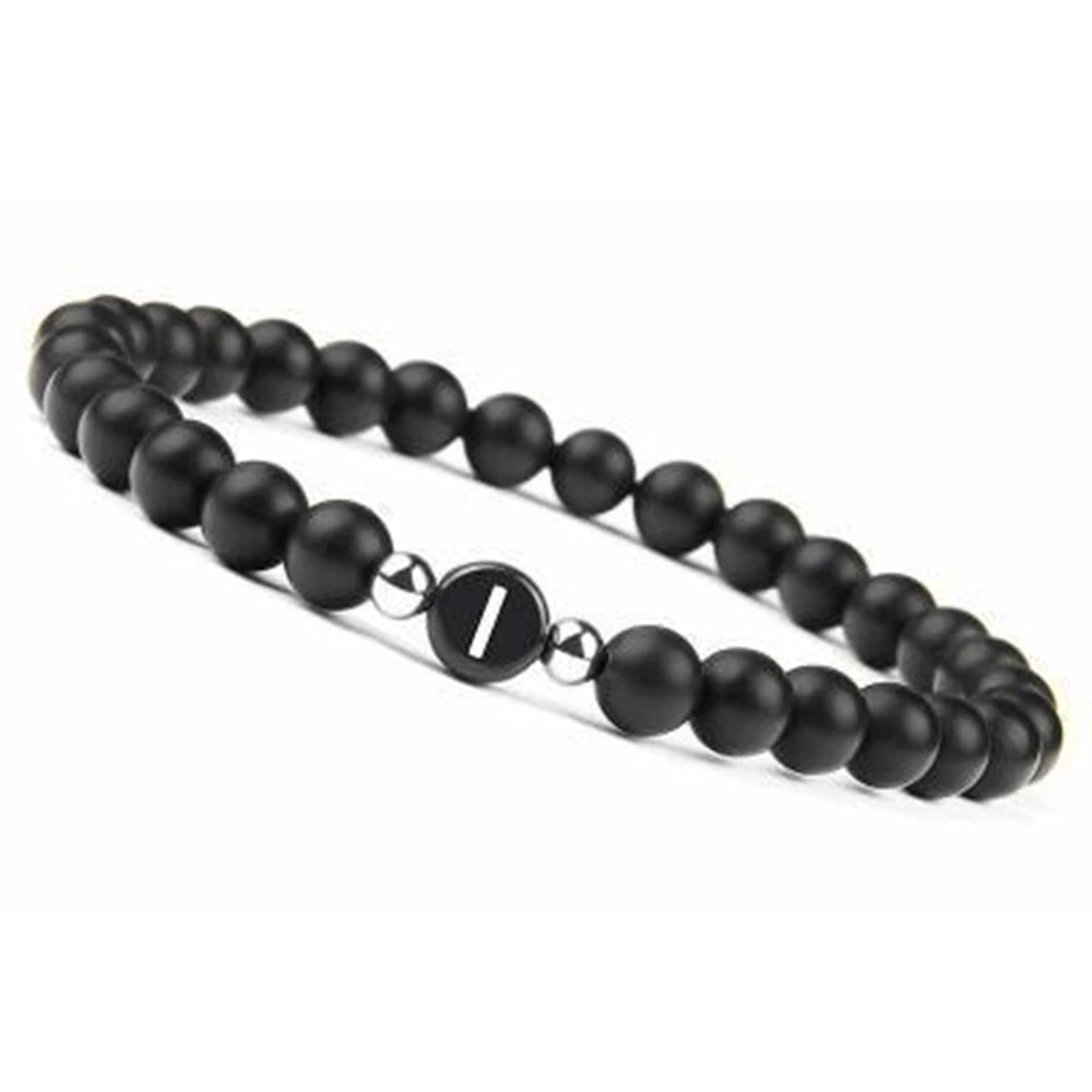 6 mm 26 Buchstaben-Armband, Unisex, schwarzer mattierter Stein, Perlen-Armreif, handgefertigt, DIY-Armband für Frauen, Männer, Paare, Freundschaftsgeschenke