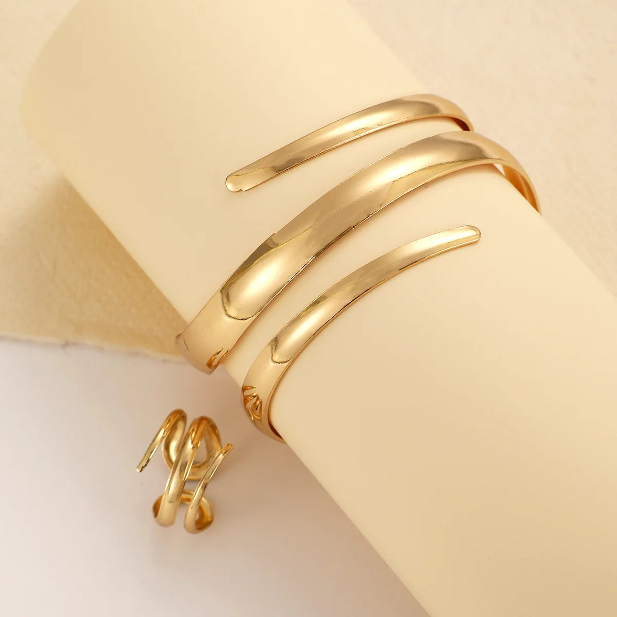 Mode Metall Offenes Armband & Ring Set Für Frauen Gold Silber Farbe Glatte Armreif Ringe Elegante Schmuck Zubehör
