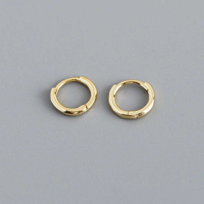 WANTME 925er Sterlingsilber, modisch, schlicht, Huggies-Ohrschnalle, Zubehör, minimalistischer Charme, Ohr-Creolen für Damen, Schmuck