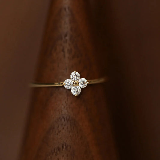 Ring aus 925er-Sterlingsilber, 18 Karat Gold, eingelegter Zirkonia-Blumenring für Damen, exquisite süße Hochzeit, Party, Schmuckzubehör