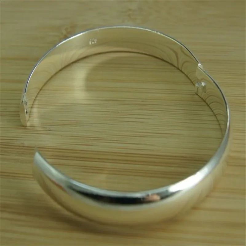 Neues Armband aus 925er-Sterlingsilber, schlicht, glänzend, offener Armreif, Modeschmuck, Geschenk