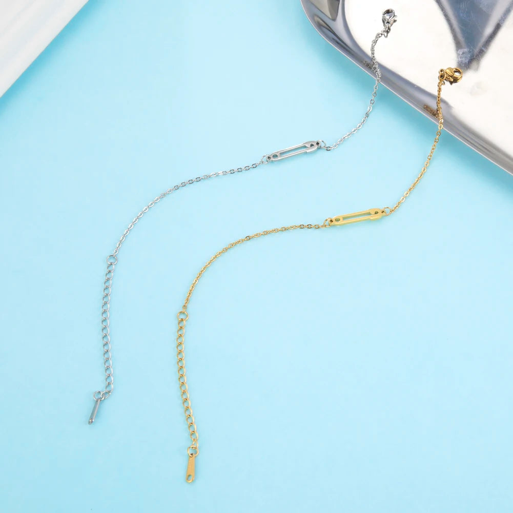 Unift Edelstahl-Pin-Armband für Damen, goldfarben, Büroklammer, Sicherheitsnadel, Gliederkette, trendiges, minimalistisches Schmuckzubehör