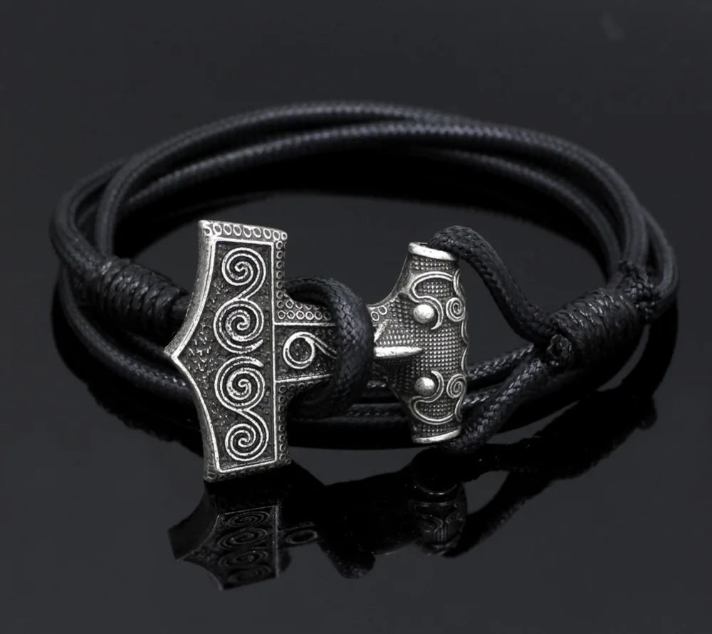Leder verstellbar Wikinger Odin Rabe Thors Mjolnir Hammer Wikinger Amulett Hammer skandinavisches nordisches Armband für Herrenschmuck