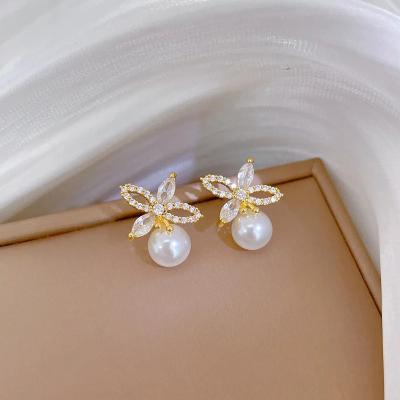 Micro-intarsien Edelstahl Charme Blume Halskette Ohrringe Mode Wunderschöne Perle Temperament Mädchen Zubehör Set