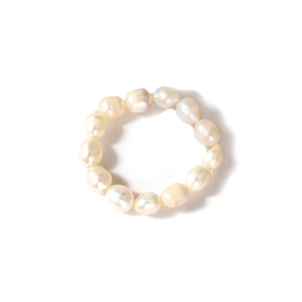 Mode Elegante Perlen Perle Ringe Imitation Perle Geometrische Ringe für Frauen Kontinuierliche Kreis Minimalistischen Ring 2022 Neue