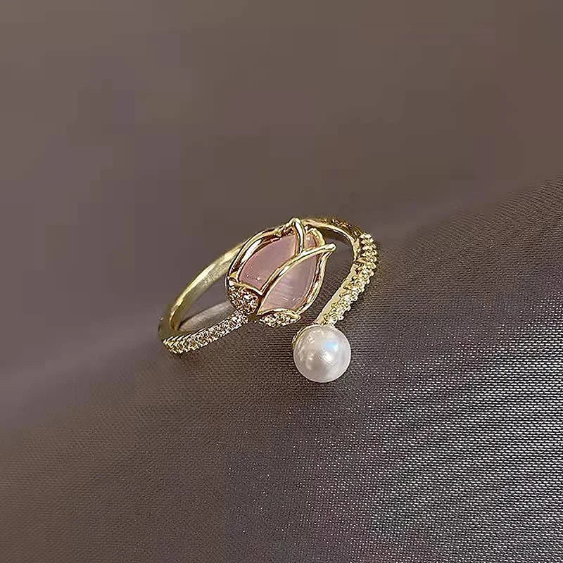 Mode Tulpe Blume Imitation Perle Ringe für Frauen Elegante Licht Luxus Zirkon Verstellbare Öffnung Ring Hochzeit Schmuck