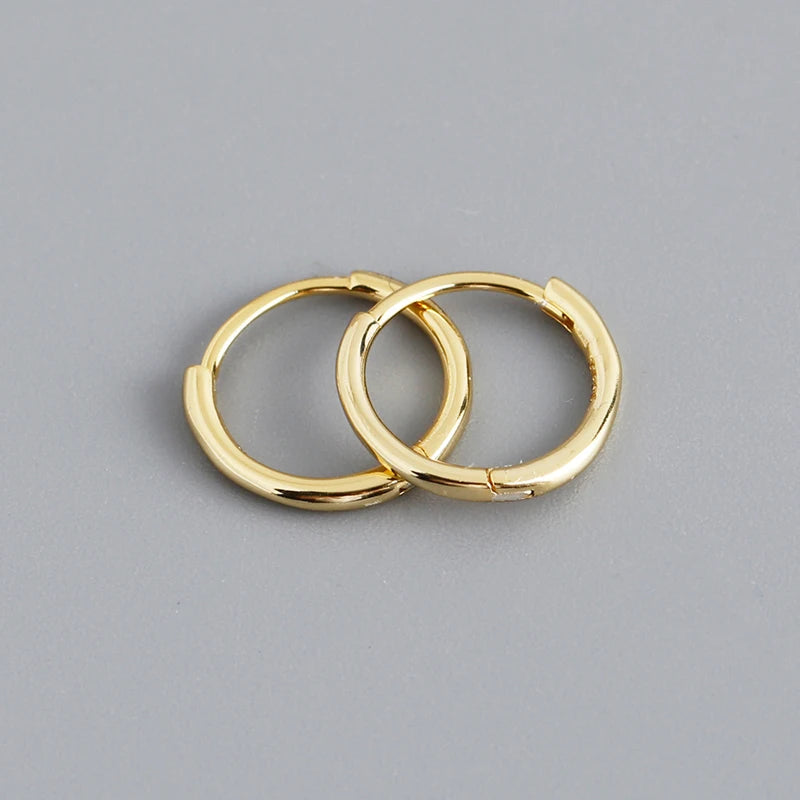 WANTME 925er Sterlingsilber, modisch, schlicht, Huggies-Ohrschnalle, Zubehör, minimalistischer Charme, Ohr-Creolen für Damen, Schmuck