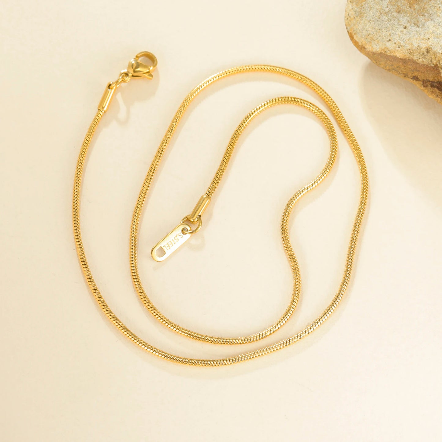 Skyrim Edelstahl Gold Farbe Runde Schlange Kette Halskette Frauen Männer Lange Hals Ketten Trendy Punk Schmuck Geschenk Großhandel