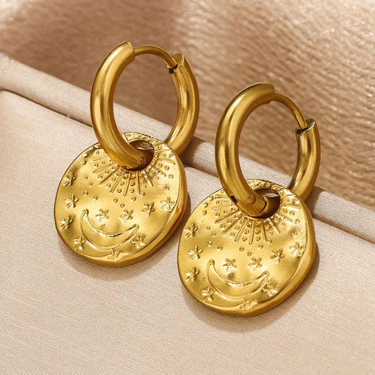 PVD Goldene Edelstahl-Creolen, Handwerkskunst, geheimnisvoller Schmuck, Accessoires, baumelnde Ohrringe für Frauen, Geschenk, täglich, Boho