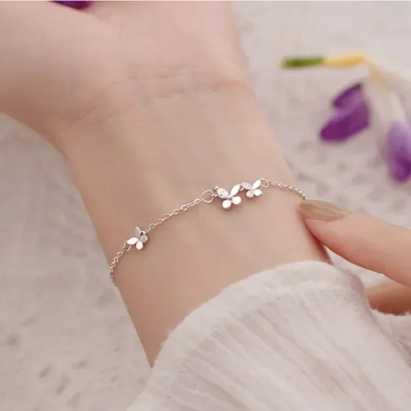 Diamantbesetztes Schmetterlingsarmband aus 925er-Sterlingsilber für Damen, Modeschmuck, Temperament, Blume, verstellbares Armband