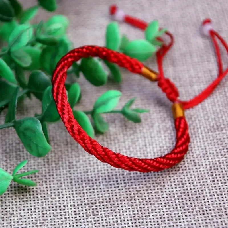 Rote buddhistische handgefertigte Zopfschnur-Armbänder, tibetisches gewebtes Seil-Armband, viel Glück, Amulett-Armband für Frauen und Mädchen, 2025,