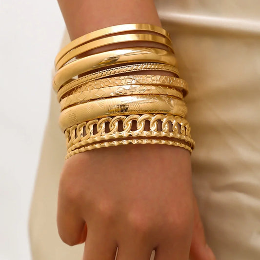10 teile/satz Metall Armreifen Set Für Frauen Schwere Punk Neue Stile Hiphop Strukturierte Mode Armbänder Schmuck Zubehör