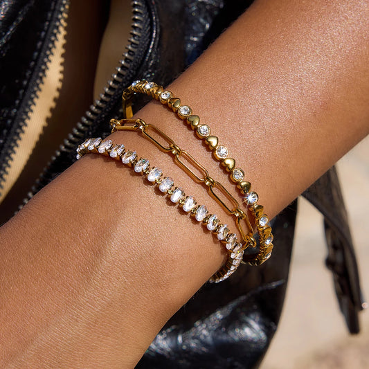 Zora Damen-Modetrend, 18 Karat vergoldetes Edelstahl-Zirkon-Tenniskettenarmband, geeignet für den täglichen Party-Urlaub usw.