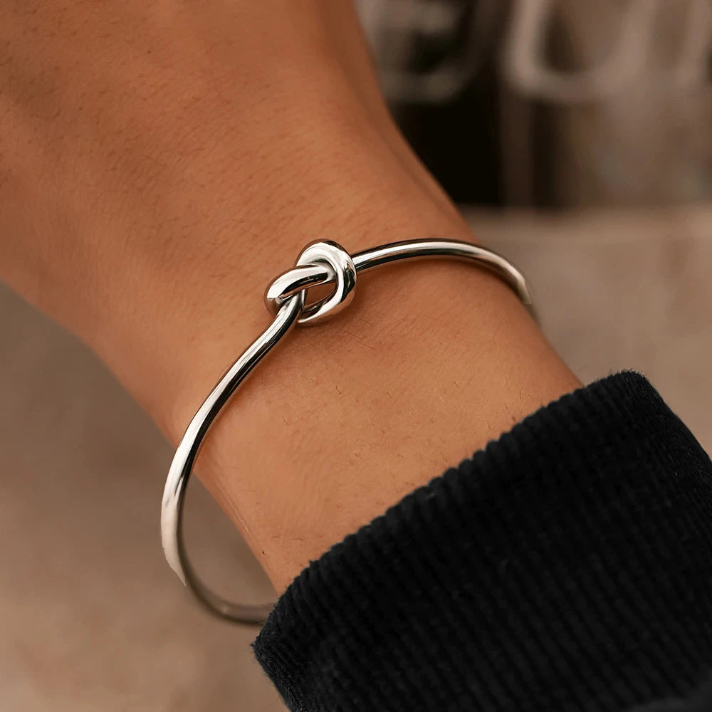 Edelstahl-Armbänder, elegant, trendig, rund, rund, offener Knoten, Armreif für Damen, Schmuck, Goth-Temperament, Alltagskleidung