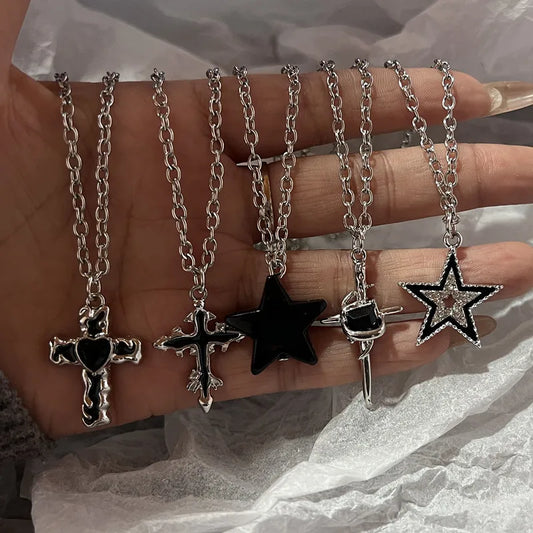 Punk Rock Schwarz Herz Kreuz Anhänger Kette Halskette Für Männer Frauen Coole Hip Hop Straße Vintage 90er Jahre Y2K Grunge Goth Zubehör