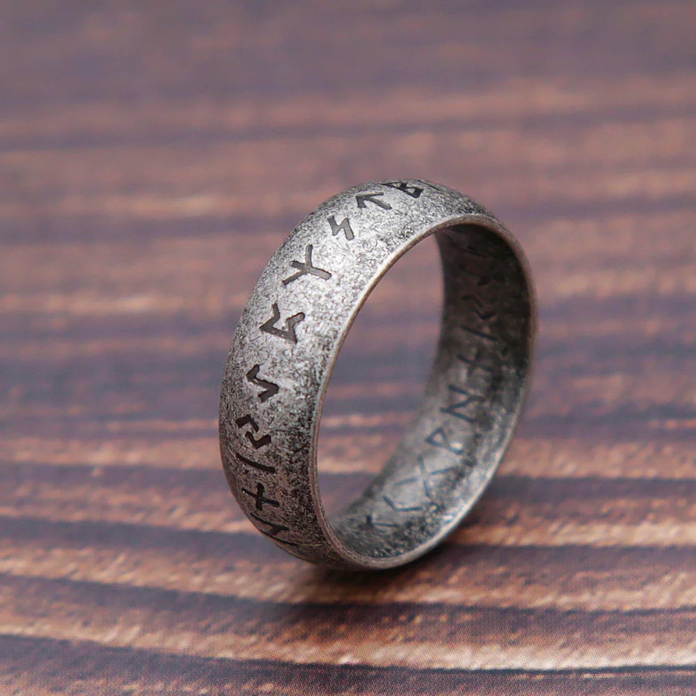 Mode Retro Viking Rune Ring für Männer Frauen 316L Edelstahl Odin Brief Ringe Paar Einfache Amulett Schmuck Geschenke Großhandel