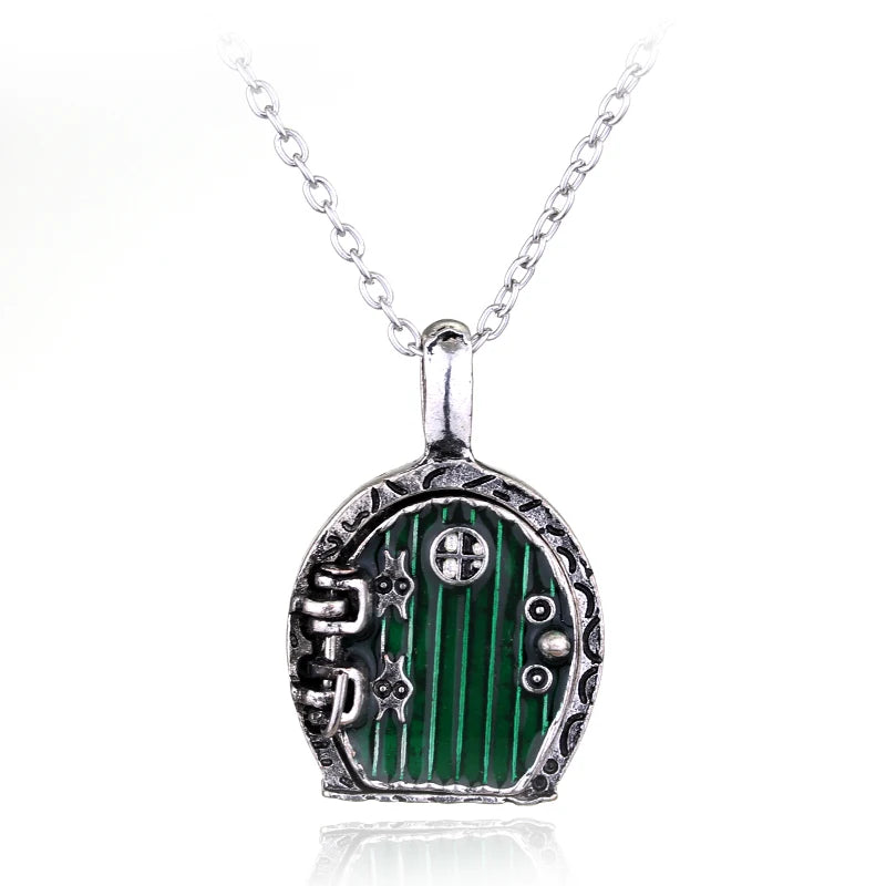 Die Fee Tür Medaillon Halskette Bilbo Baggins Vintage Retro Grün Anhänger Film Schmuck Für Männer und Frauen Mode Accessoires