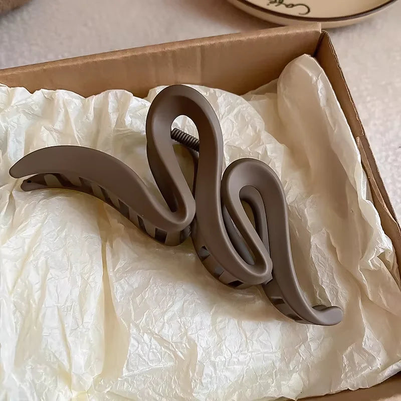 Mode Koreanische Einfarbig Acryl Welle Haar Krallen für Frauen Einfache Haar Clip Hohe Qualität Täglichen Haar Zubehör Mädchen Geschenk