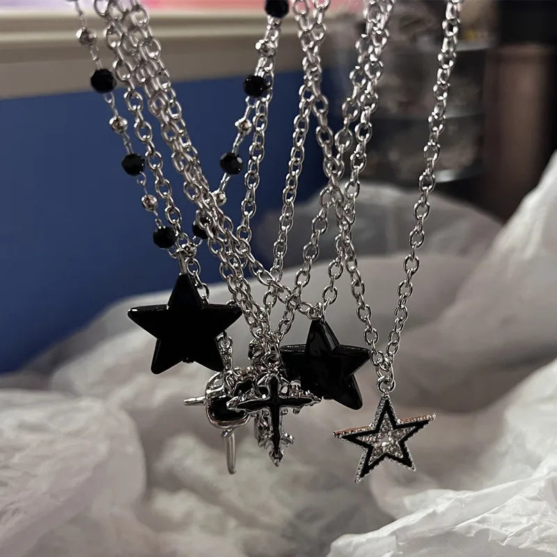 Punk Rock Schwarz Herz Kreuz Anhänger Kette Halskette Für Männer Frauen Coole Hip Hop Straße Vintage 90er Jahre Y2K Grunge Goth Zubehör