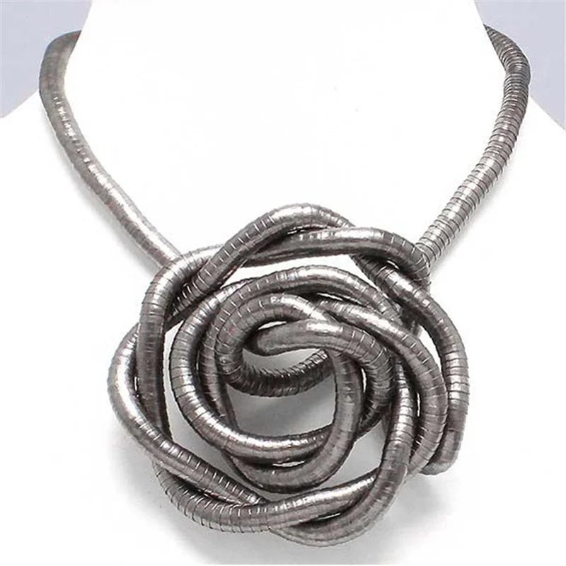 5 mm 90 cm Eisen flexible gedrehte Schmuck biegsame Schlangenhalskette 12 Farben erhältlich