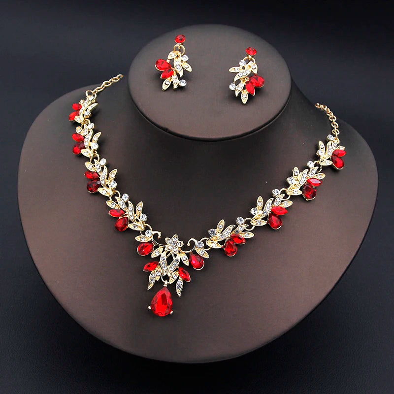 Elegante Mode-Halsketten-Sets für Frauen, baumelnde Ohrringe, Prinzessinnen-Kragen, zweiteiliges Set, Brautschmuck, Braut- und Hochzeitsaccessoires