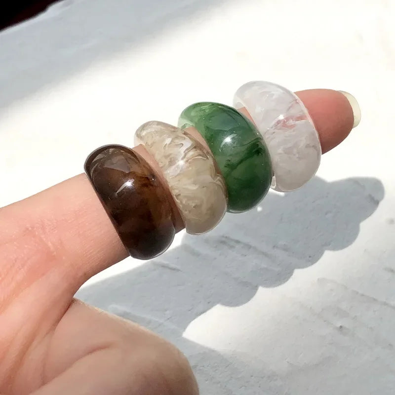 1Pcs Korea Vintage Transparent Harz Bunte Ringe Chic Bunte Acryl Geometrische Unregelmäßige Ring für Frauen Schmuck Geschenke Neue