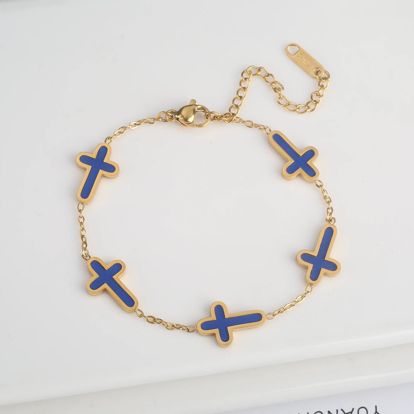 Stilvolles Edelstahl-Gothic-Kreuz-verstellbares Kettenarmband für Mann und Frau, einfache tägliche Party, goldfarbener religiöser Schmuck