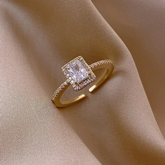 Luxuriöse klassische Moissanit-Hochzeits-Verlobungsringe für Frauen, quadratischer Glücksring, verstellbare goldfarbene Ringe, Charm-Schmuck