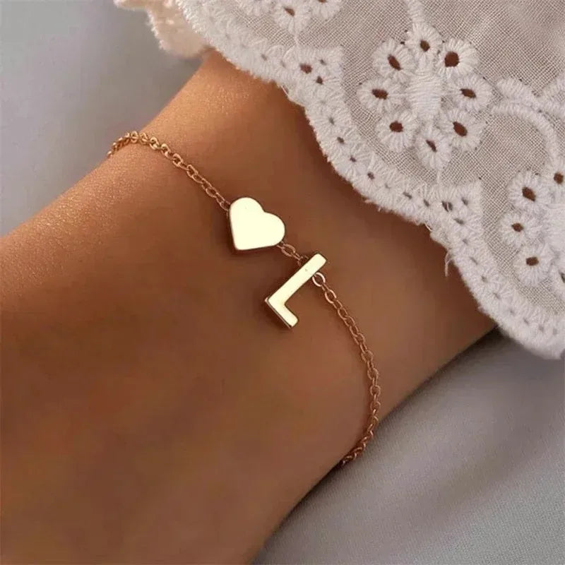 26 englische Anfangsbuchstaben-Armbänder für Liebhaber, Männer und Frauen, 2025, neue einfache DIY-Armbänder mit personalisiertem Namen, Legierung, Schmuck