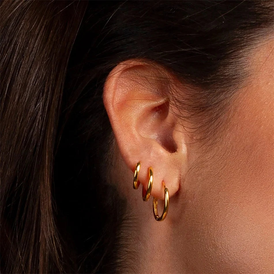 LUXUKISSKIDS Creolen, 1 Paar, Anti-Allergie, für Damen/Herren, Huggie, rund, Aretes, klein, Servies Natura, Stahlkreis-Clips, koreanisch