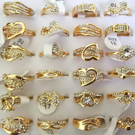 10 Stück Ringe Bulk Fashion Sparkling Rhinestone Crystal Ringe für Frauen Mix Style vergoldet Hochzeit Verlobungsschmuck
