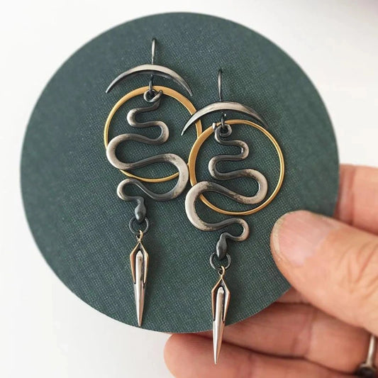 Kreative Schlange Unregelmäßige Geometrische Spirale Ohrringe für Frauen Vintage Weibliche Ahle Kleine Anhänger Ohrringe ohrringe